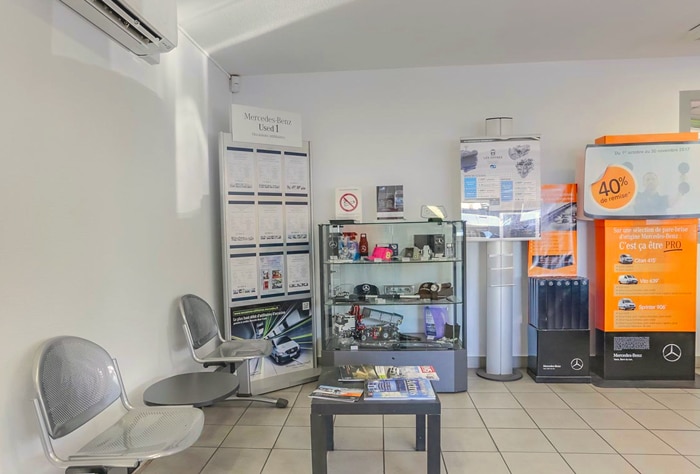 concessions-la-tour-du-pin-2 photo interieur concession